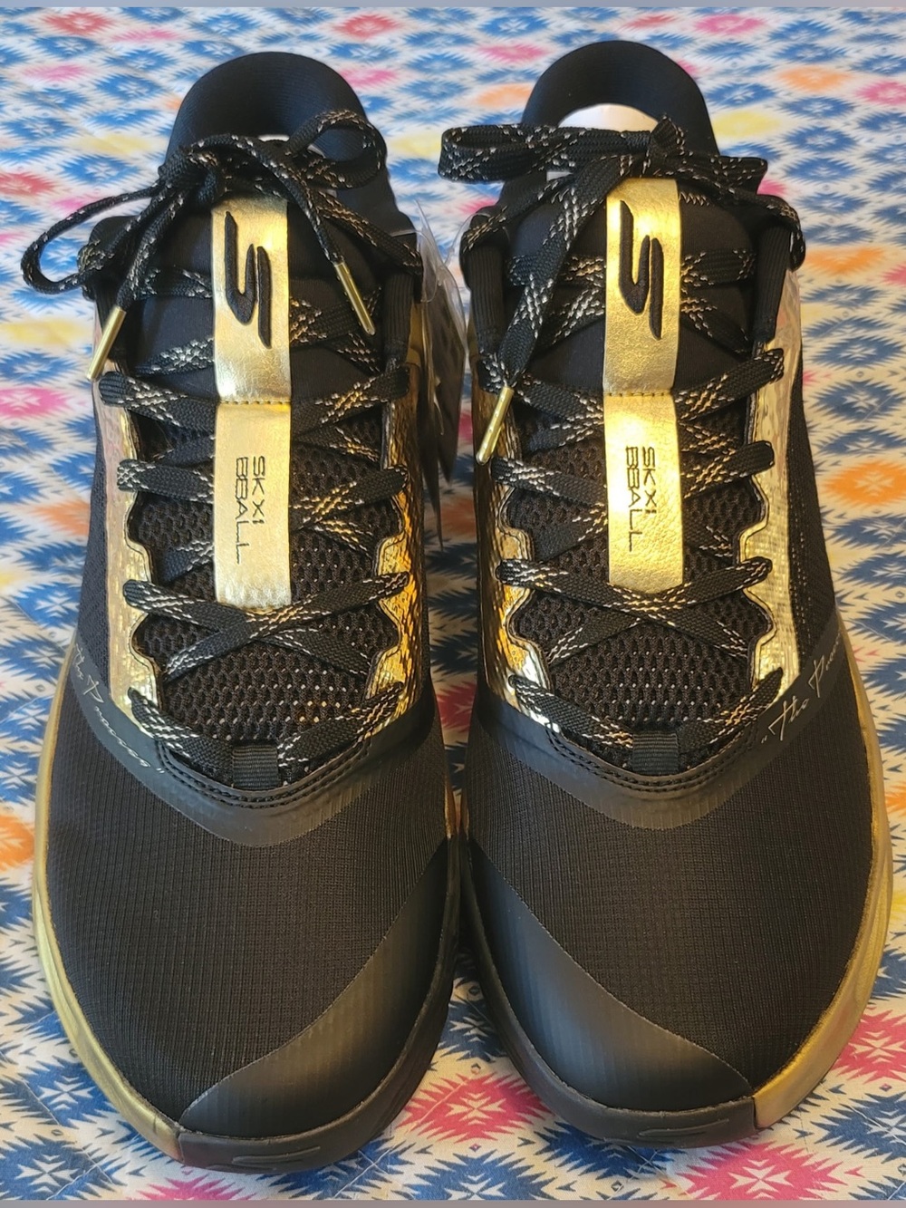 Skechers Men's Black and Gold Athletic Sneakers